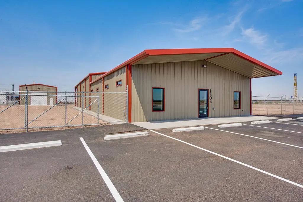 1808 N Fm 1788, Midland