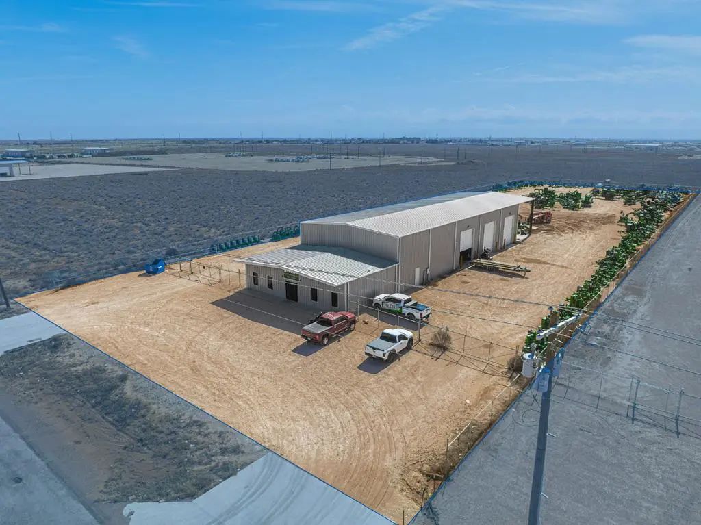 2416 County Rd 130, Midland