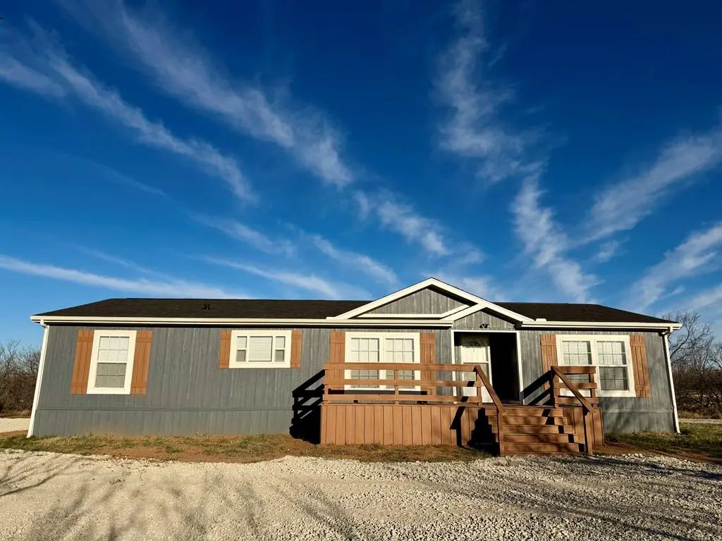 3858 County Rd 351, Snyder