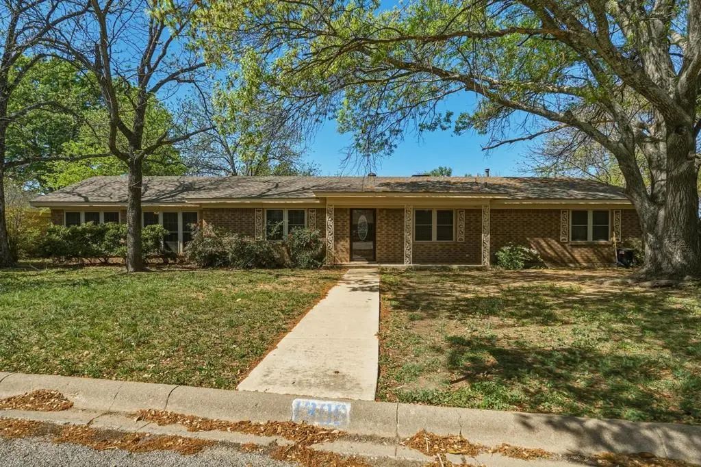 1306 Westhill Lane, Coleman