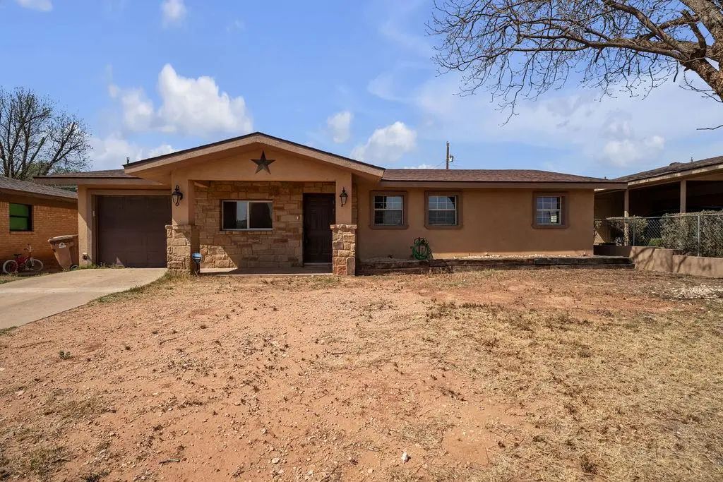2401 Morrison Dr, Big Spring
