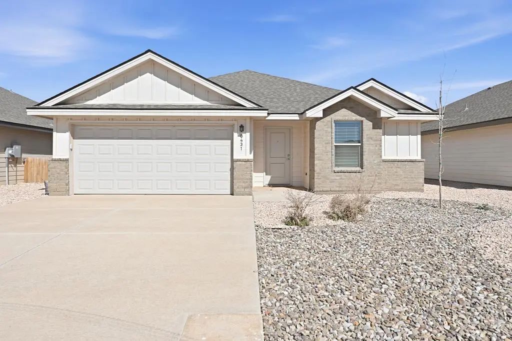8431 County Rd 110, Midland