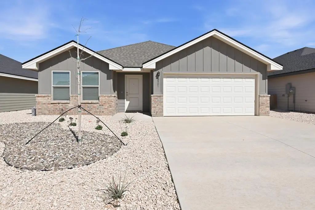 8501 County Rd 110, Midland