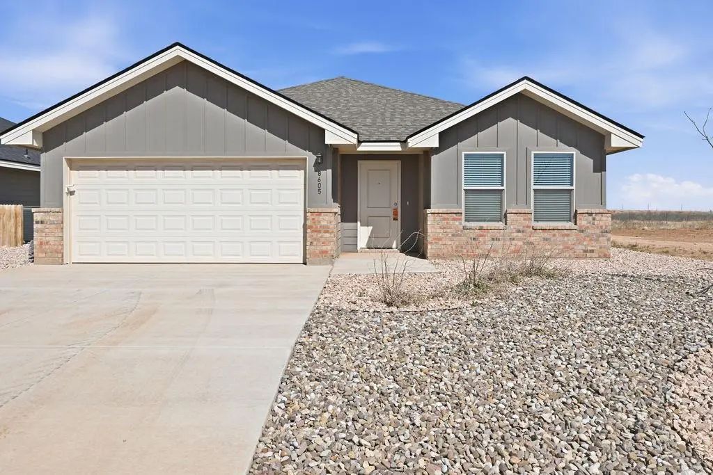 8605 County Rd 110, Midland