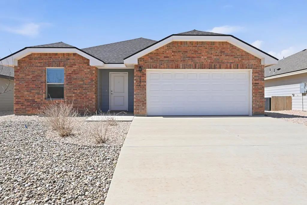 2506 County Rd 1100, Midland