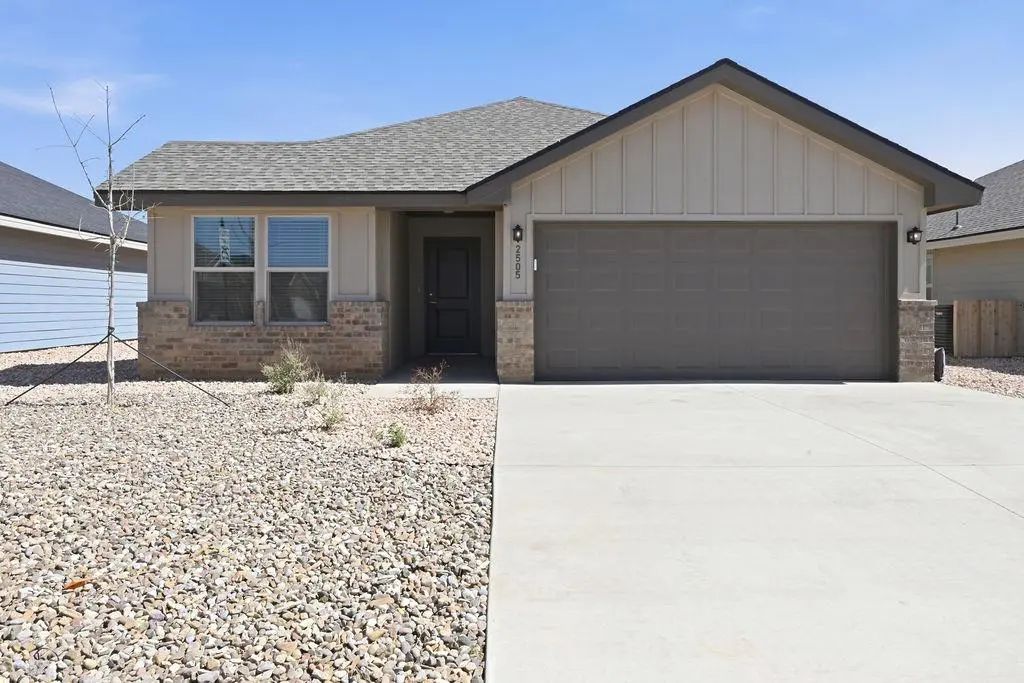 2505 County Rd 1101, Midland
