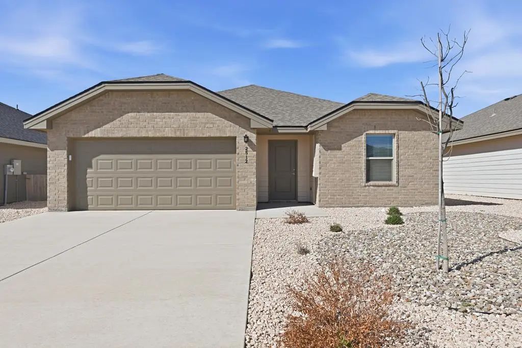 2512 County Rd 1102, Midland