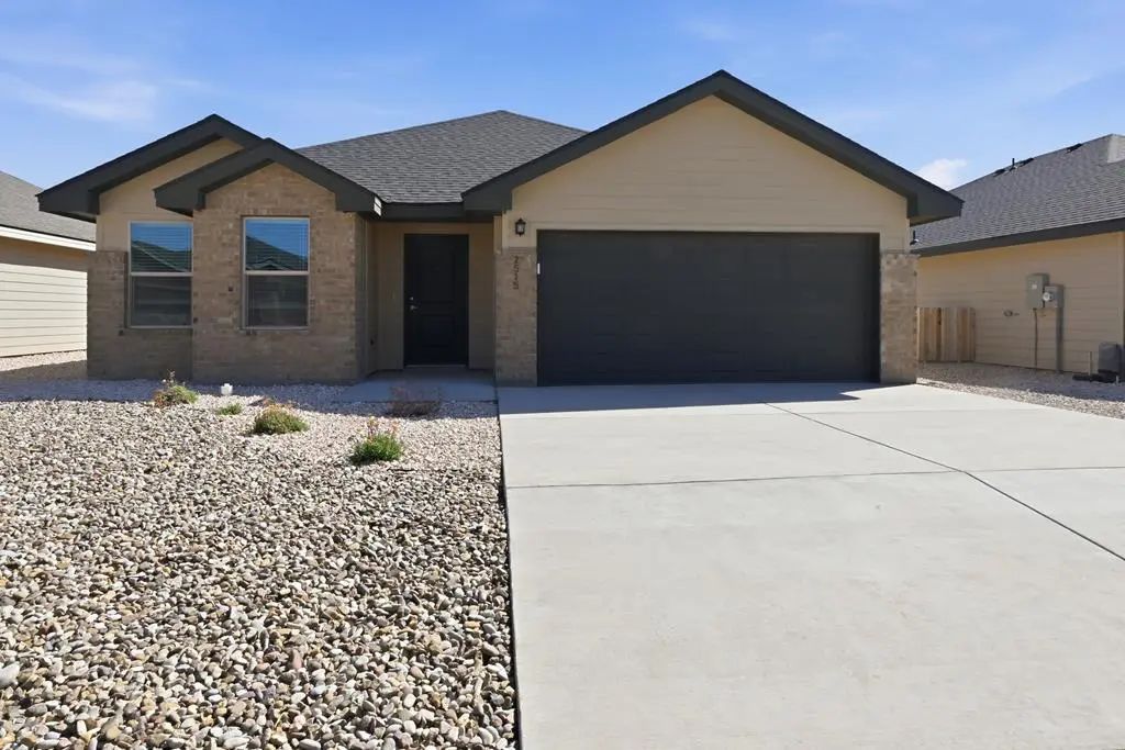 2515 County Rd 1102, Midland