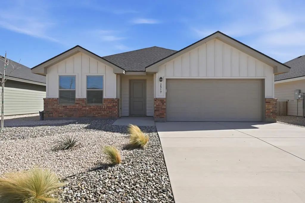 2517 County Rd 1103, Midland