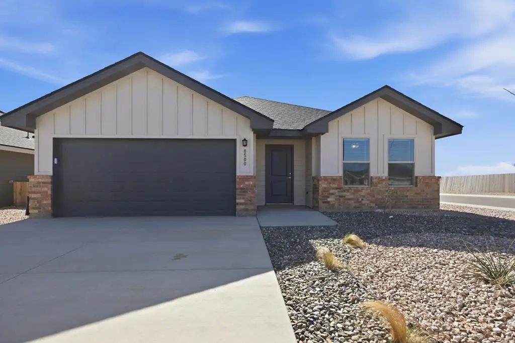 8500 County Rd 111, Midland
