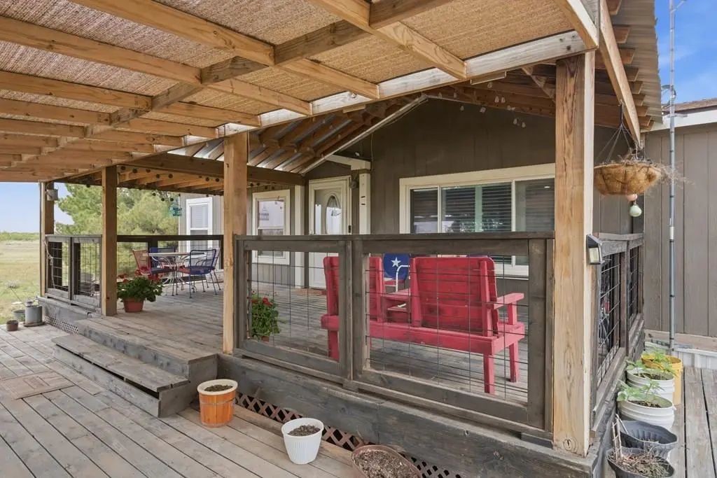 4709 County Rd 1205, Midland