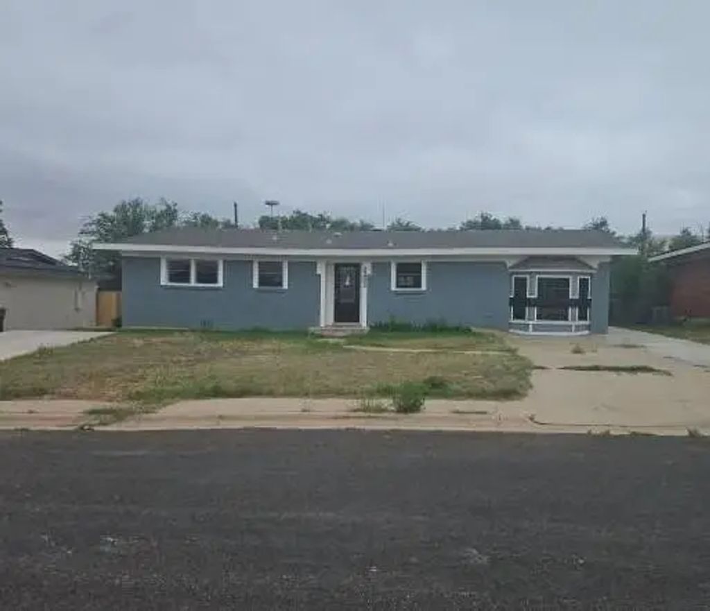 2202 Alabama, Big Spring