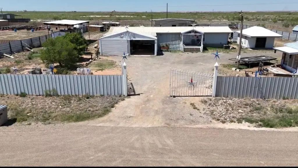 2197 Santa Anna St, Midland