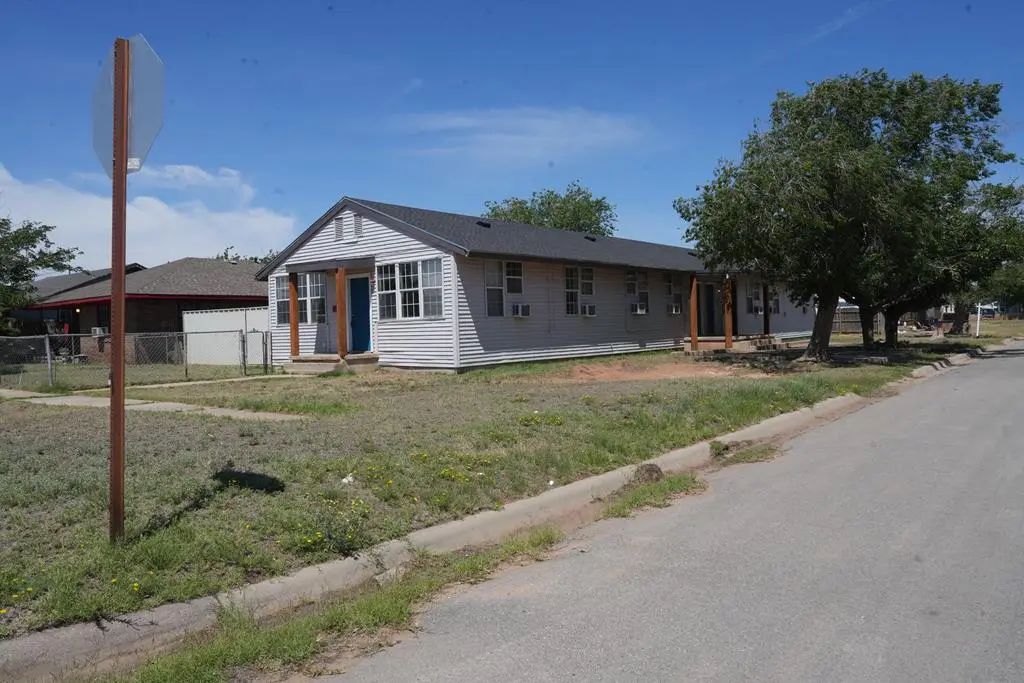 2400 College Ave, Midland