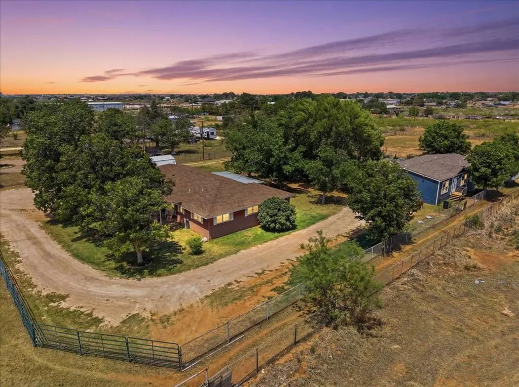 4213 Hwy 349, Midland