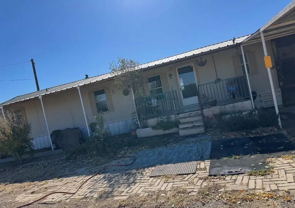 1801 Ave E, Alpine