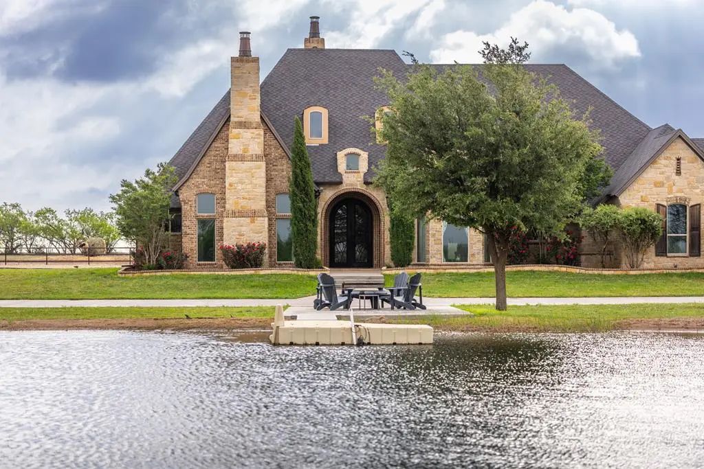 8726 County Rd, Hermleigh