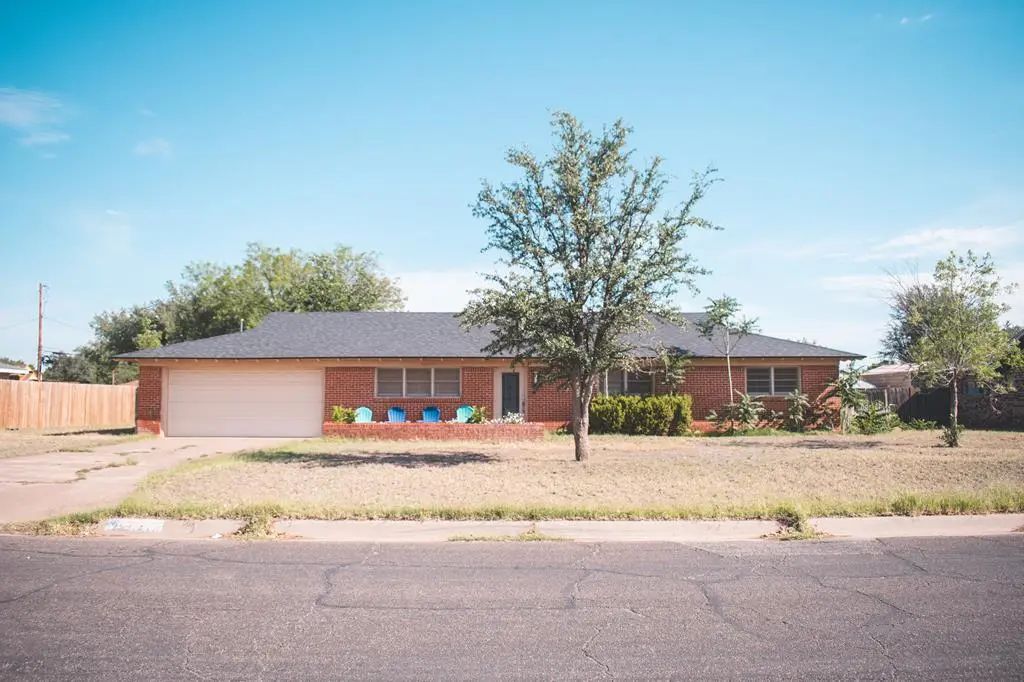 1210 Stanolind Ave, Midland