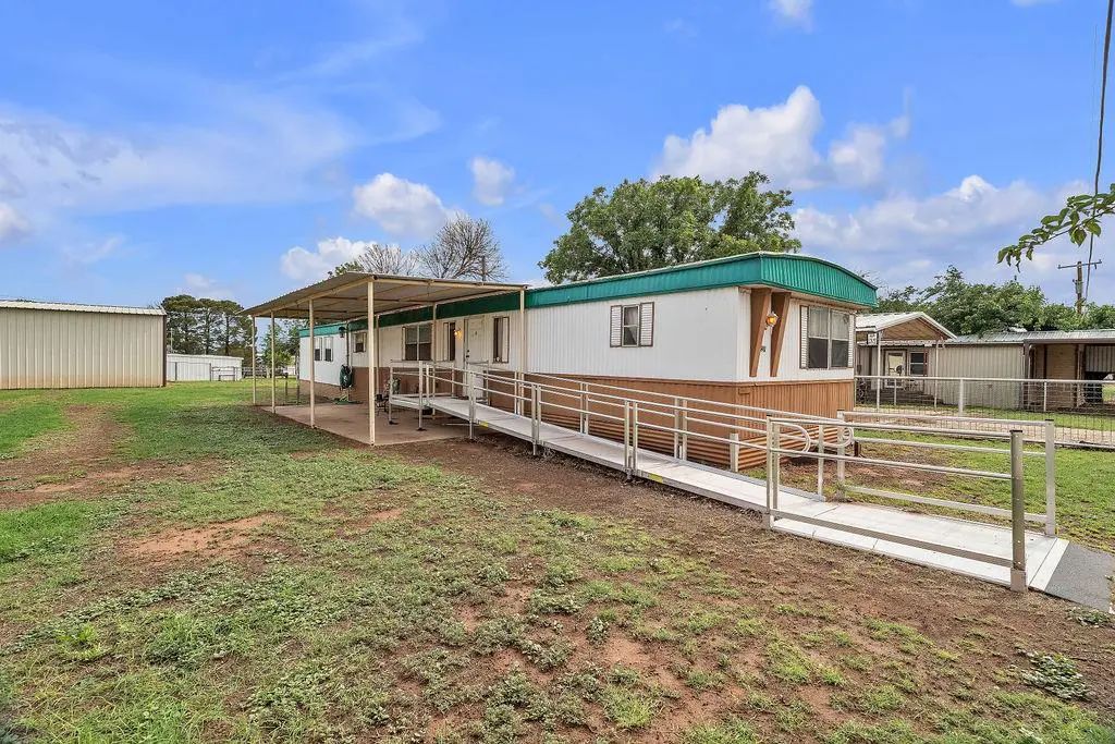3218 Lcr 252, Colorado City