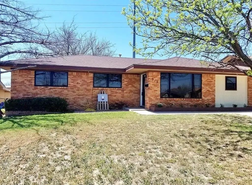 910 Baylor Blvd, Big Spring