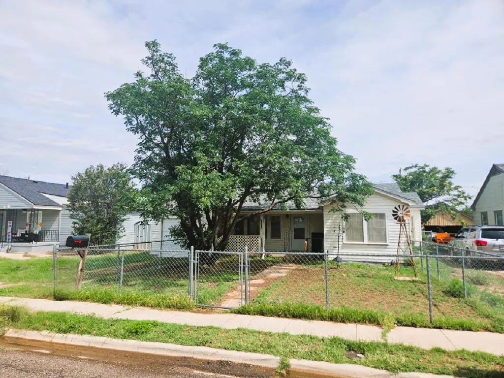 205 Jefferson St, Big Spring