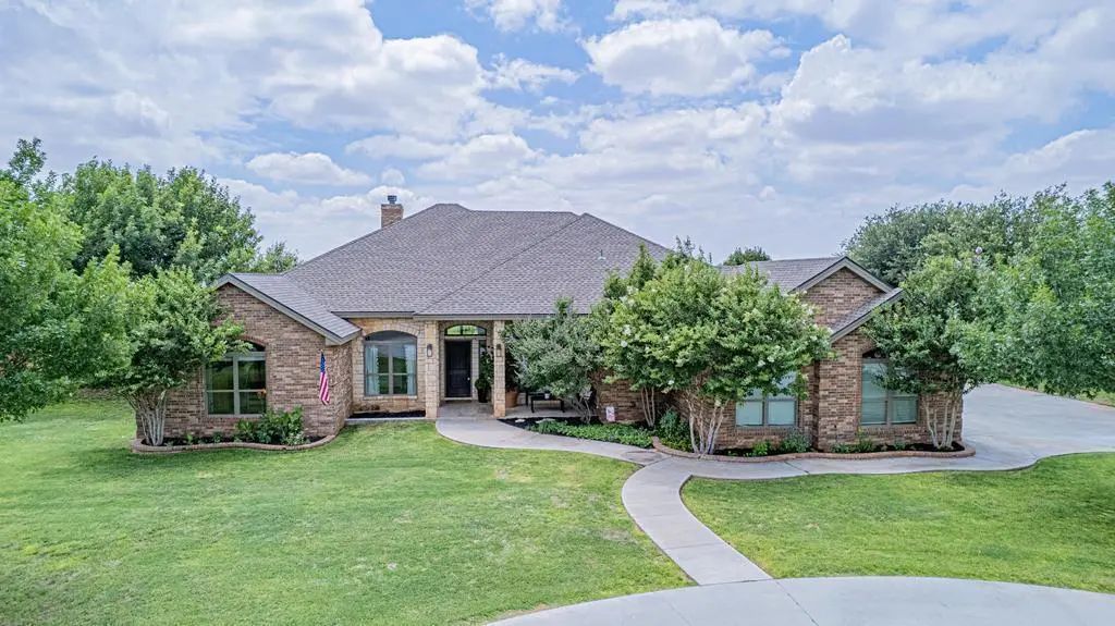2024 County Rd 1068, Midland