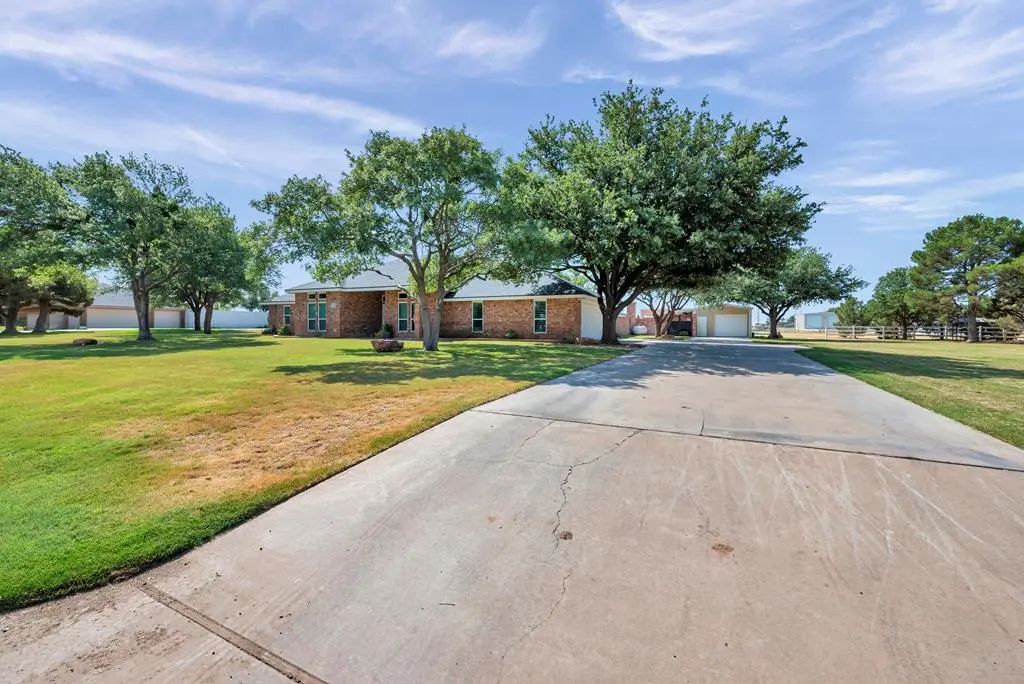 5708 County Rd 98, Midland