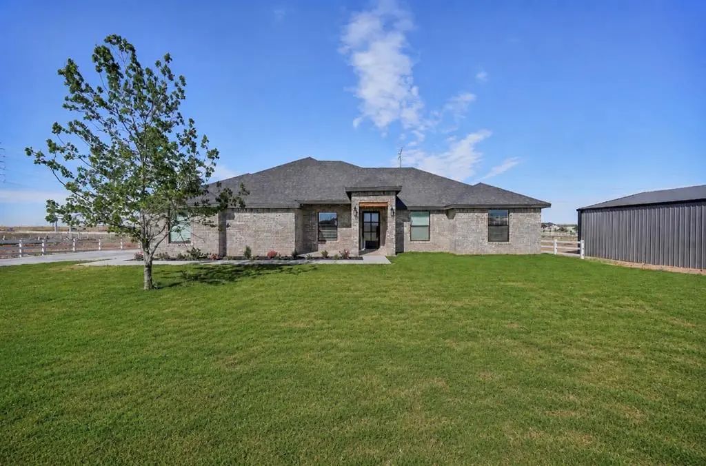 2808 County Rd 1089, Midland