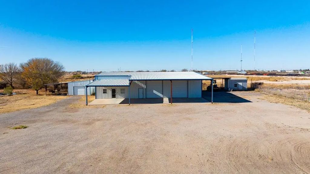 2310 Midkiff Rd, Midland