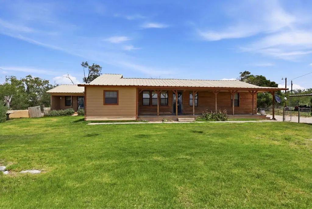1111 Hilltop Rd, Big Spring
