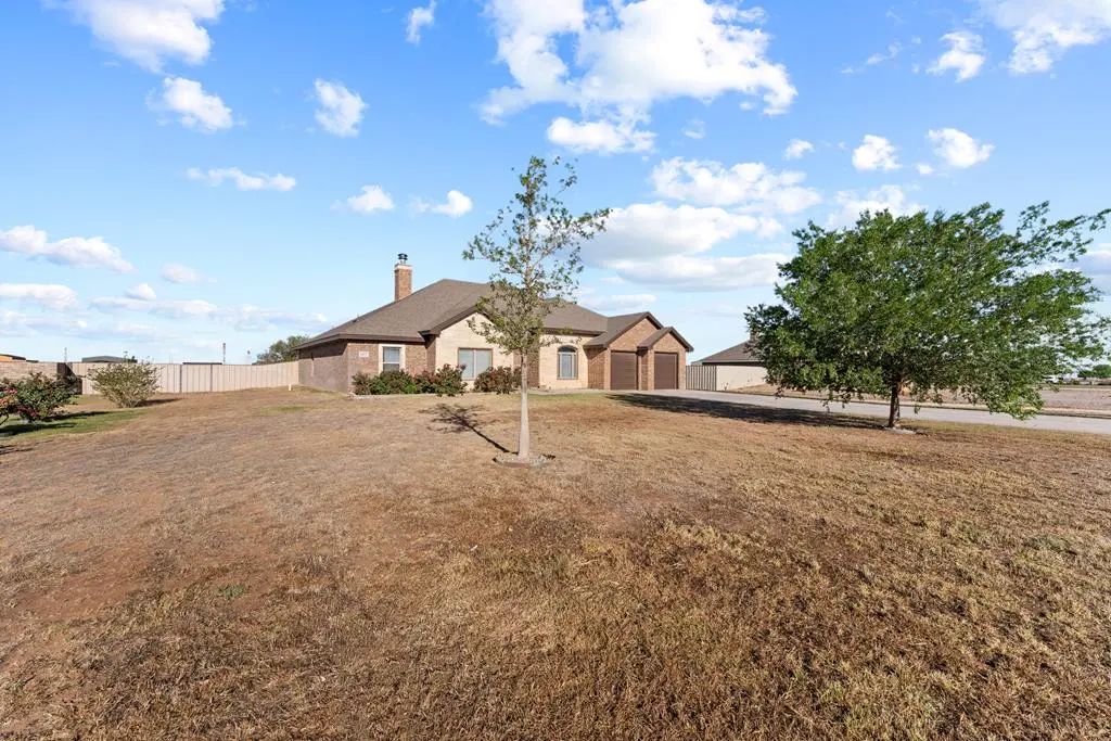 2607 County Rd 1278, Midland