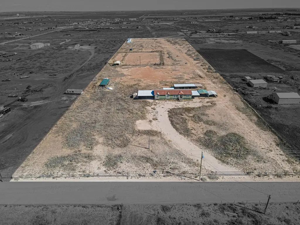 1504 N County Rd 1068, Midland