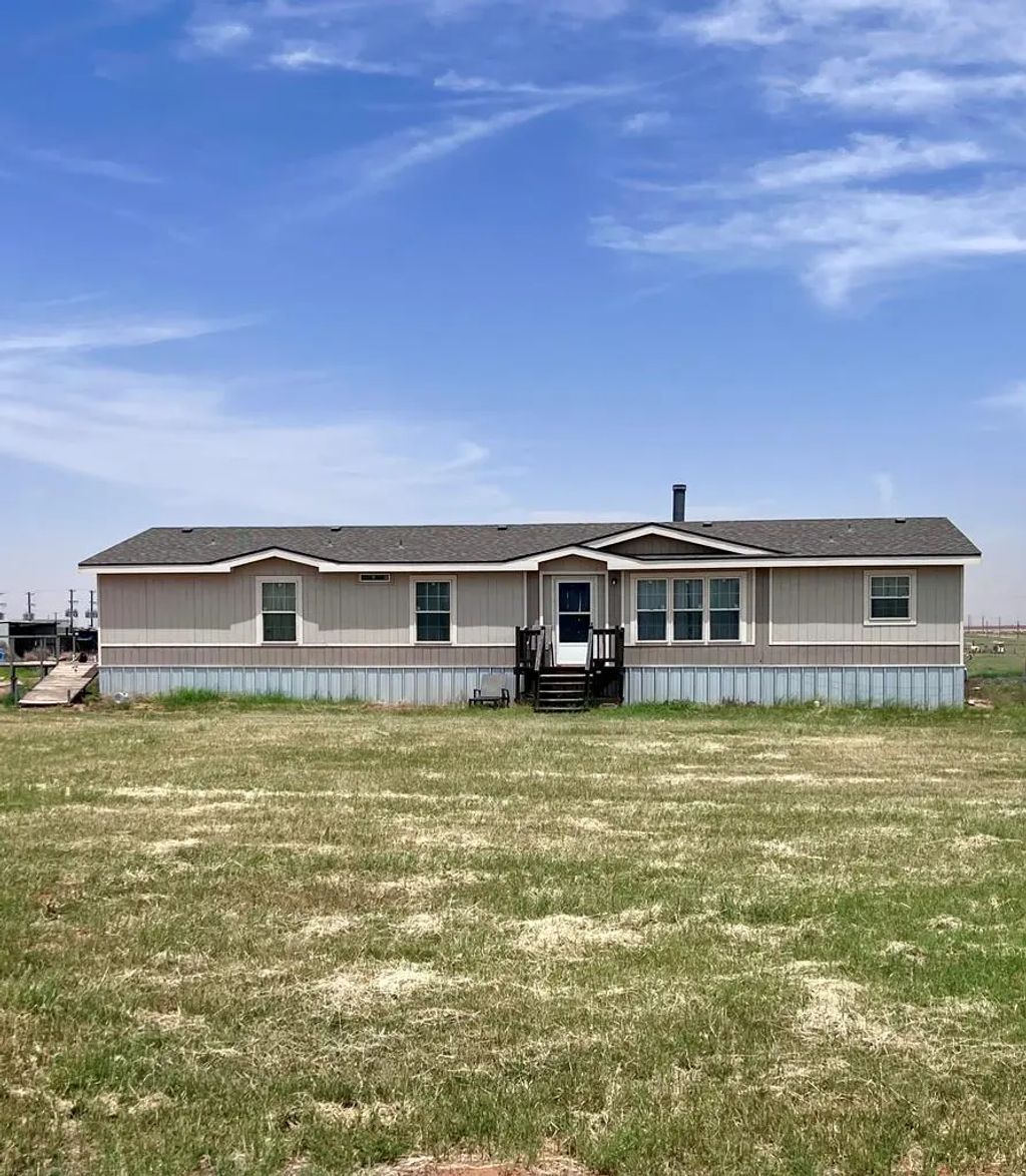 3204 County Rd 2801, Tarzan