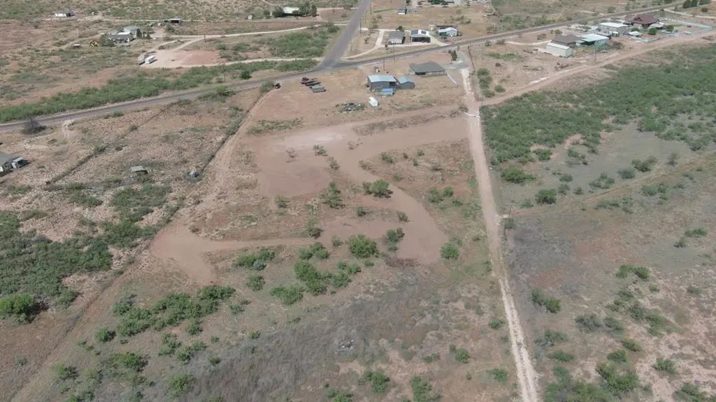 2352-b County Rd C2671, Stanton