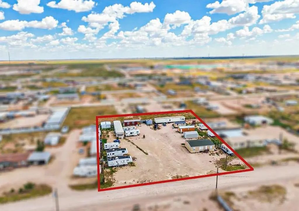 3412 County Rd 170, Midland