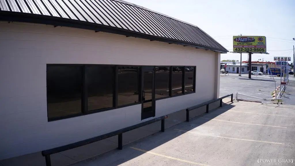 2705 Wall St, Midland