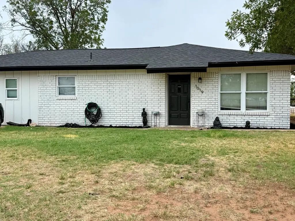 1019 Ridgecrest, Sweetwater