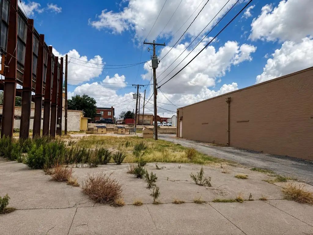 209 3rd, Big Spring