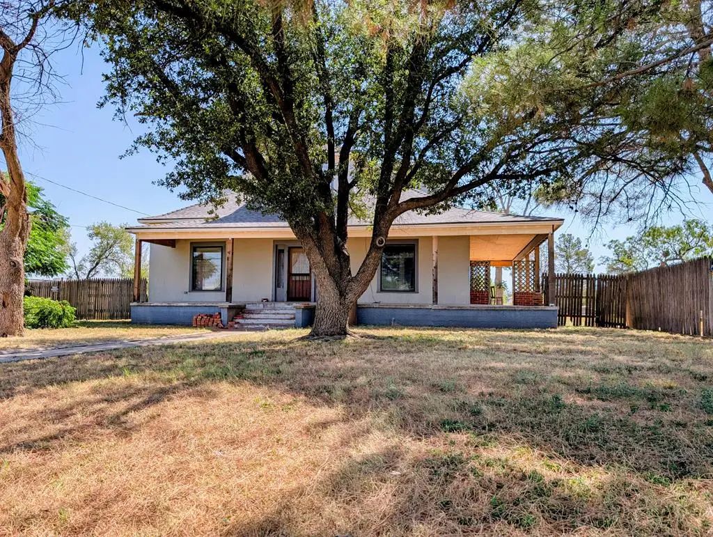 1801 Donley, Big Spring