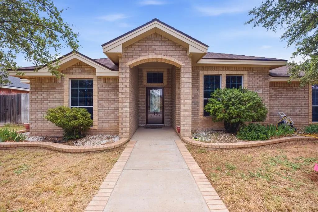 5002 Apple Creek Road, Midland