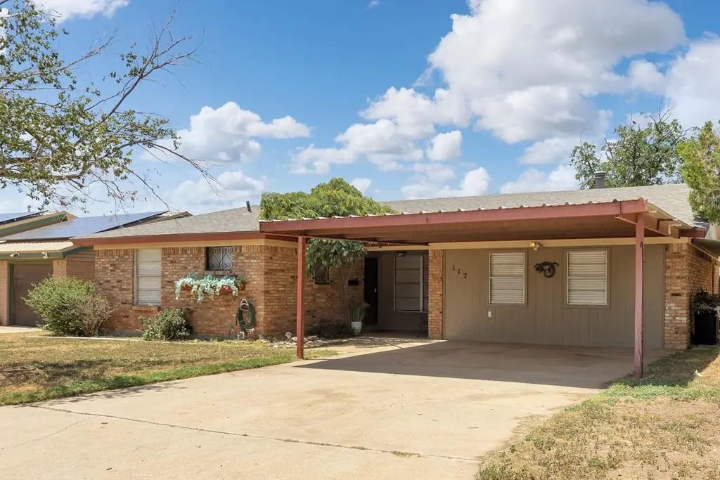 112 Dewberry Dr, Midland