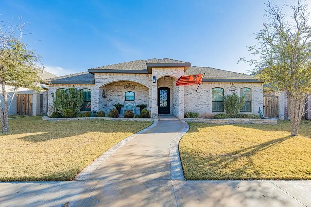 4504 Corona Ct, Midland
