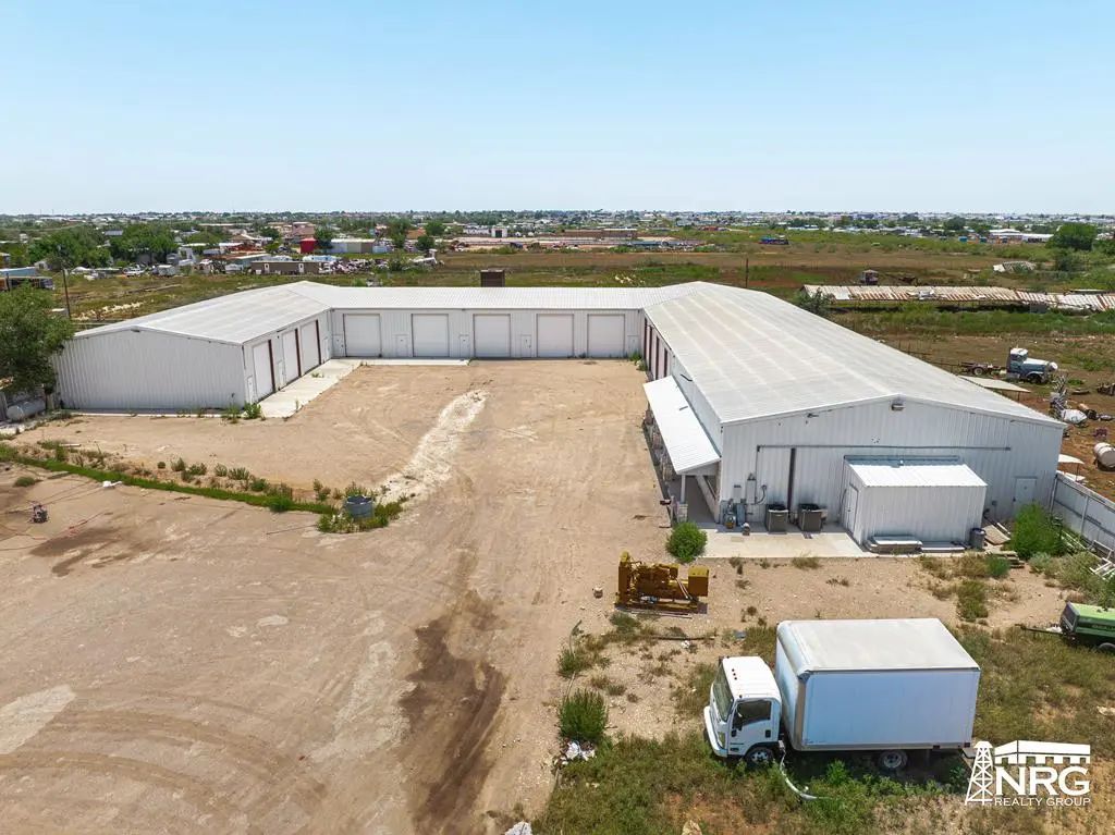 2501 County Rd 114, Midland