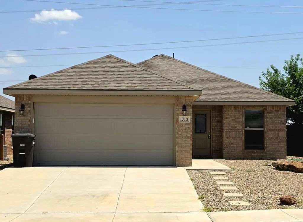 1710 Wrangler Lane, Midland