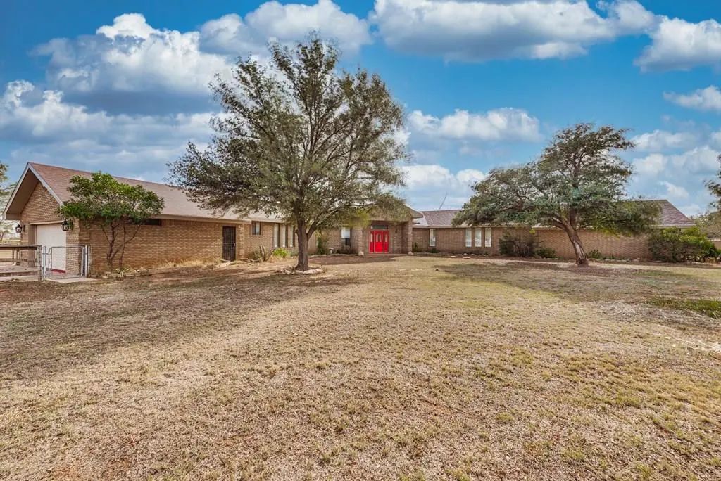 11707 County Rd 58, Midland