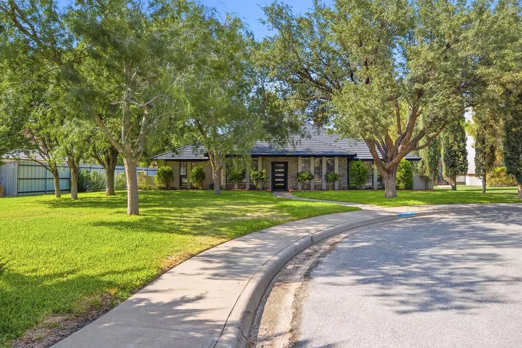 3804 St Andrews Court, Midland