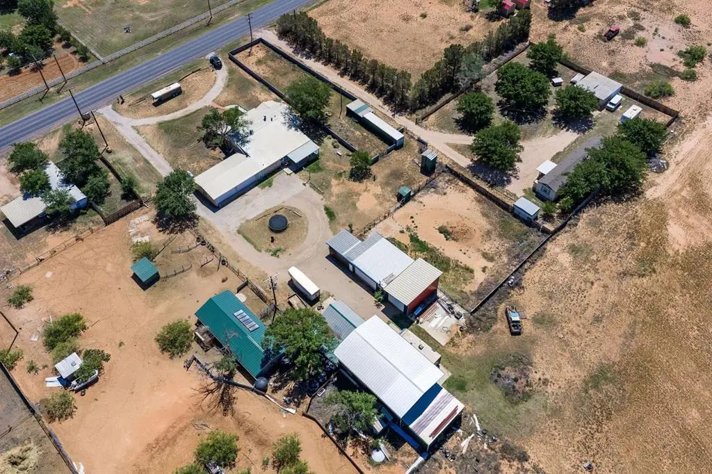 2200 County Rd 1130, Midland