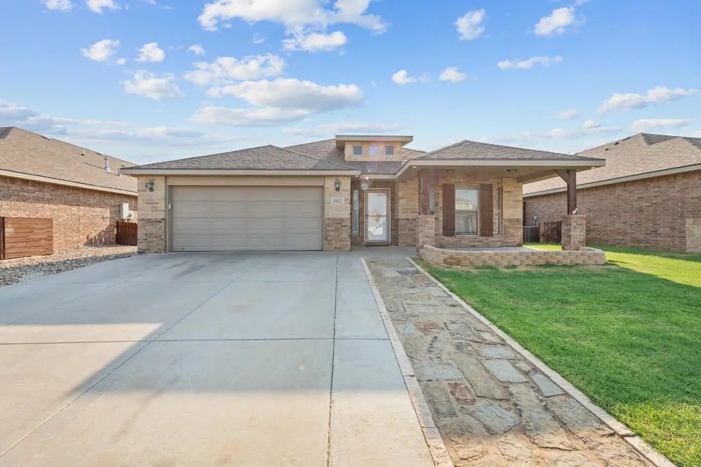 6902 Ranch Hand Dr, Midland