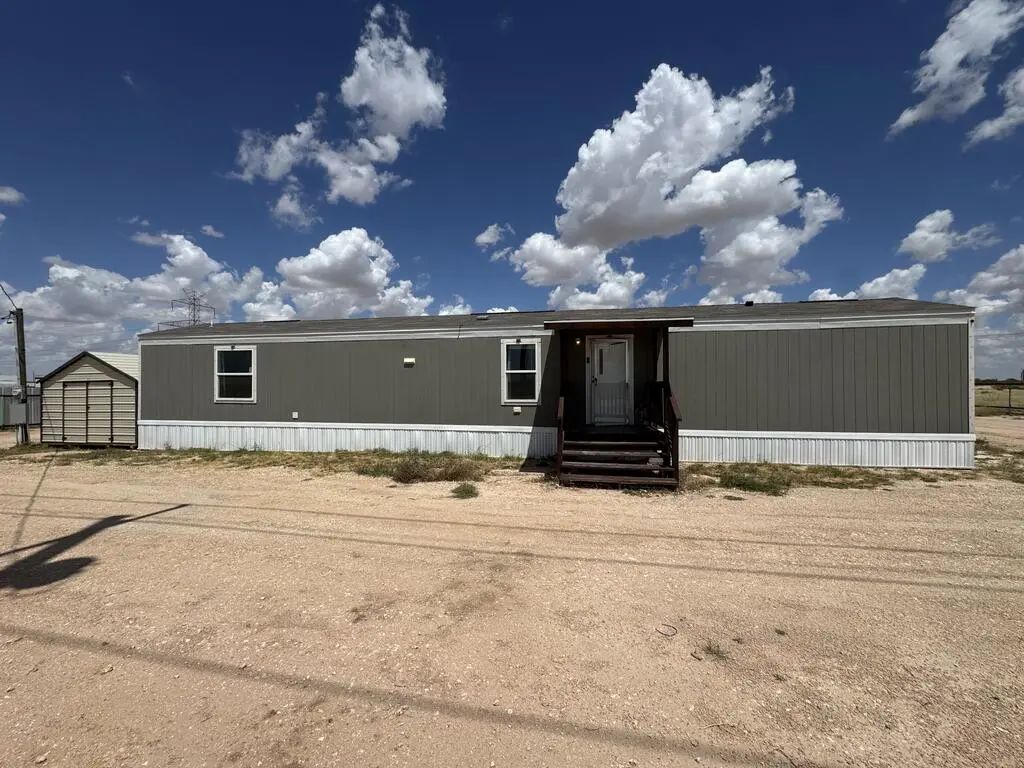 15211 County Rd 160, Midland