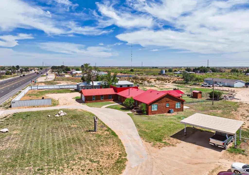 5008 Hwy 158, Midland